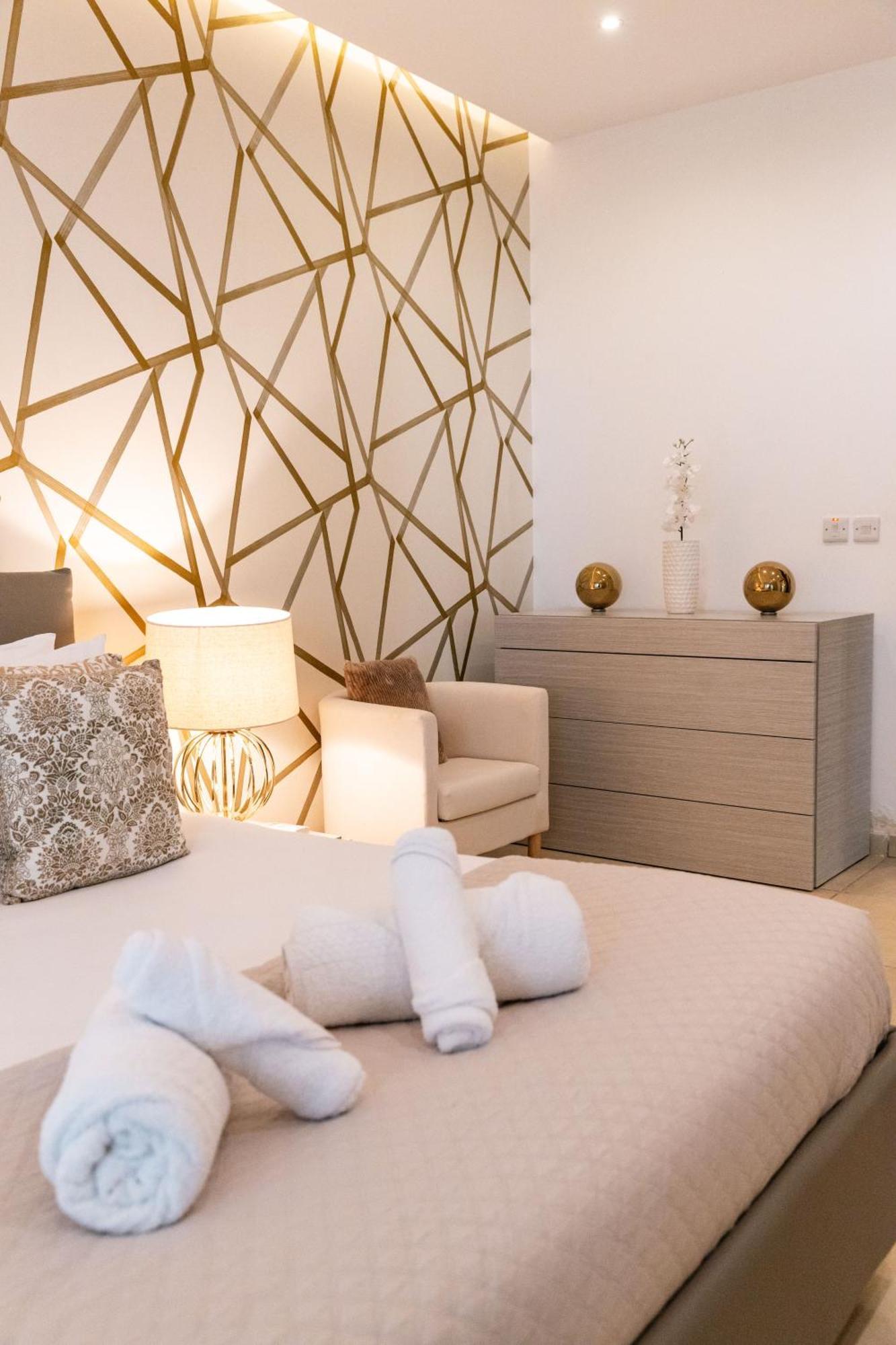 Luxury Seafront 3Br With Pool By Arcobnb Sliema Exterior foto