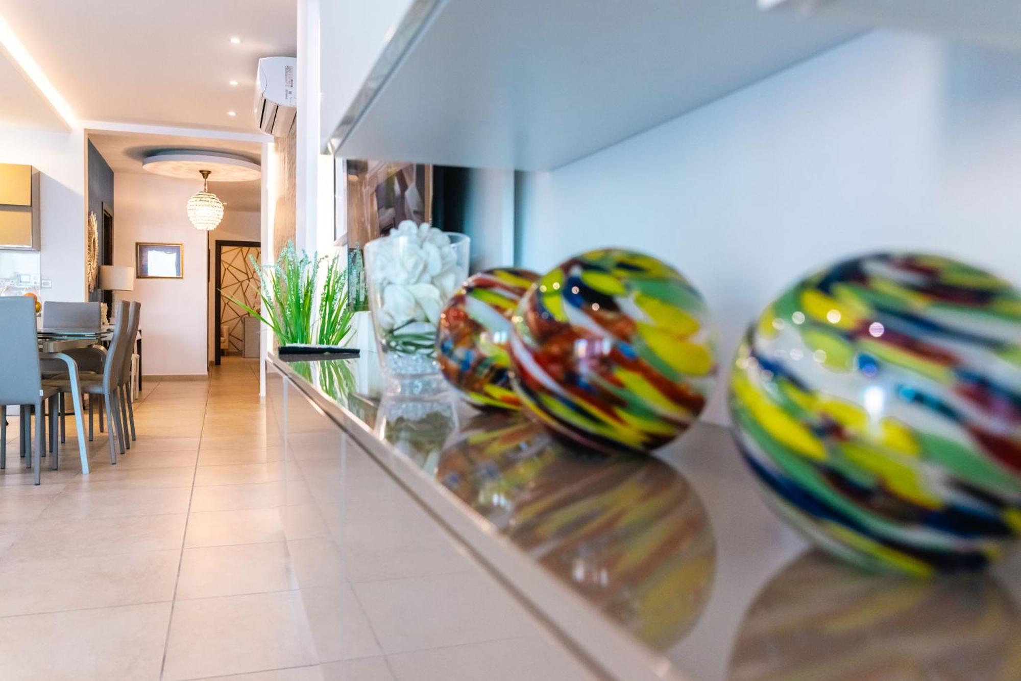 Luxury Seafront 3Br With Pool By Arcobnb Sliema Exterior foto