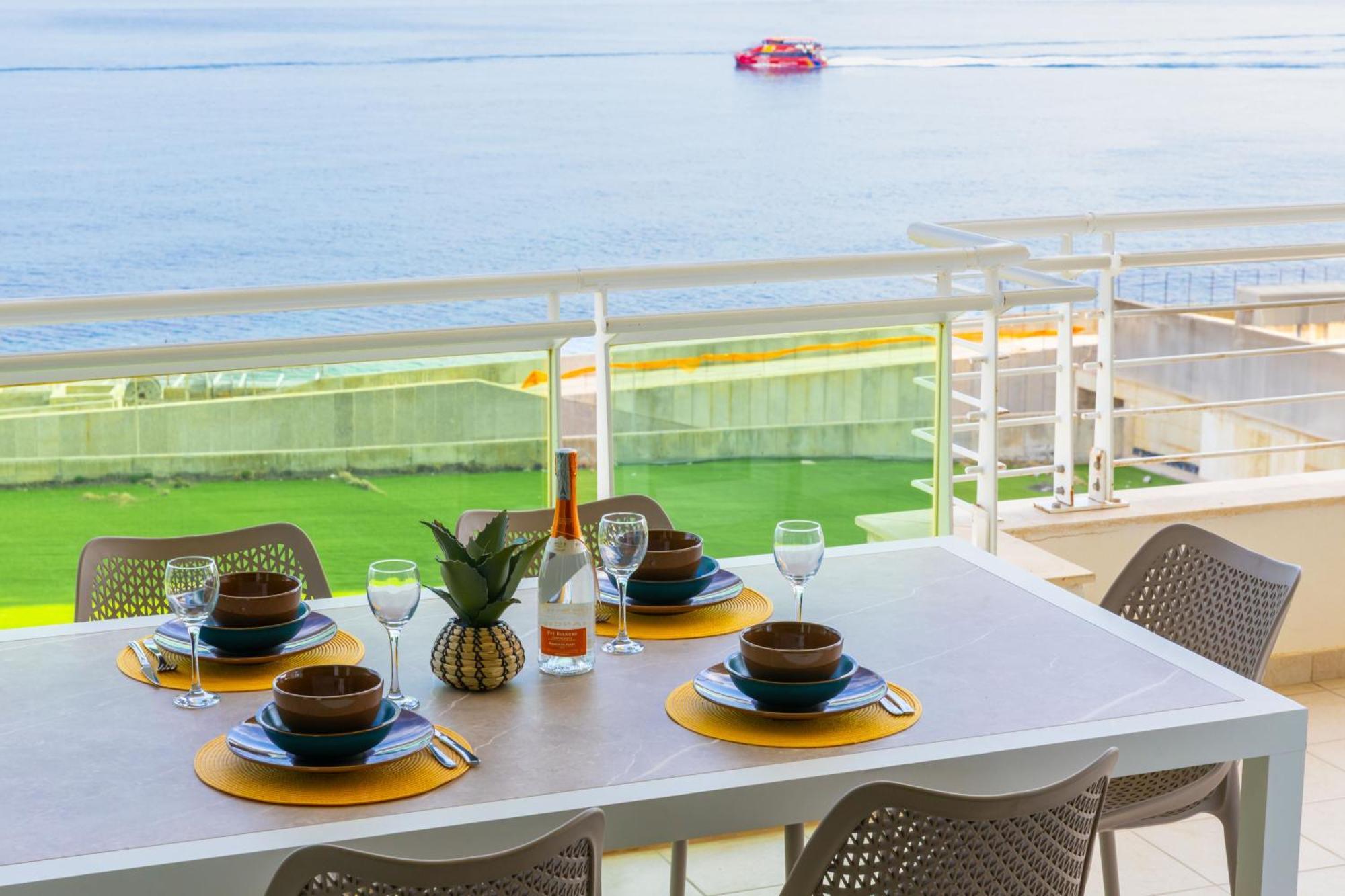 Luxury Seafront 3Br With Pool By Arcobnb Sliema Exterior foto